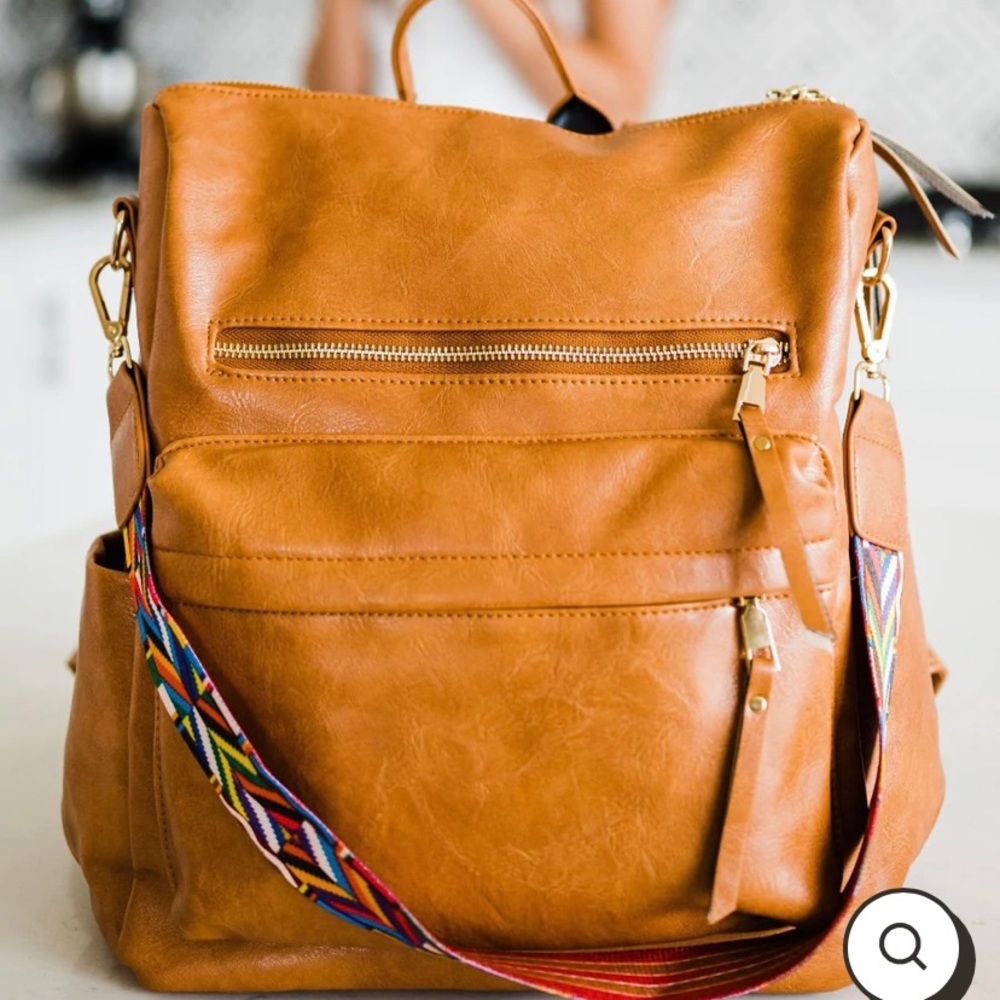 Modern & Chic Boutique- brielle convertible bag